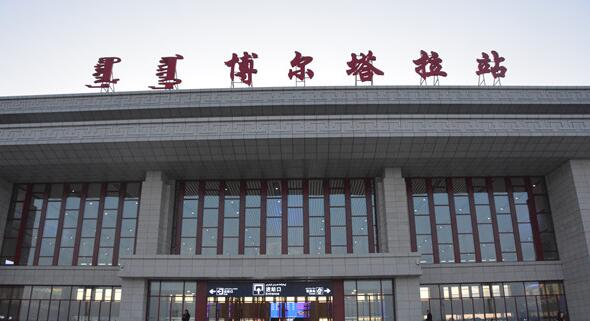华安县到博尔塔拉物流专线-华安县至博尔塔拉电动车摩托车托运货运为生意人士量身定制管理方案